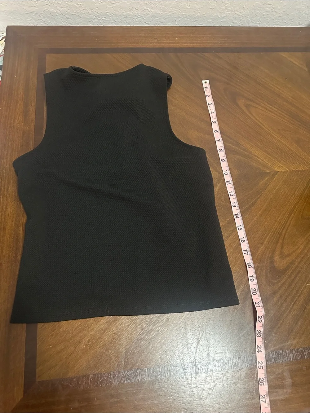 Express Black Ribbed Textured Buckle Tank Top - Picture 4 of 6